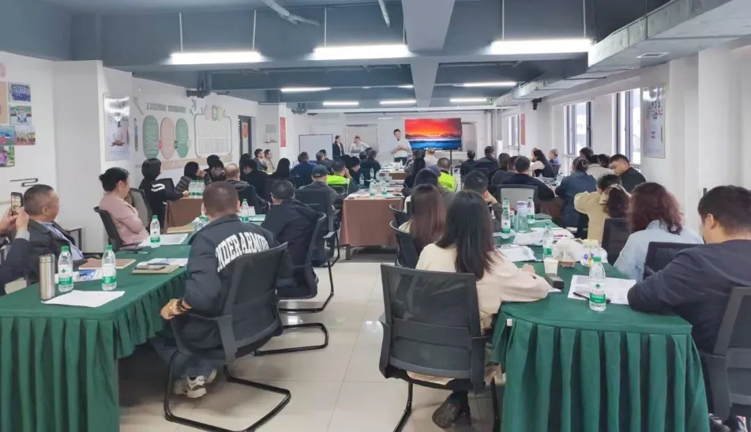 1764dce22c4c4c4451aa1d5405785b1a